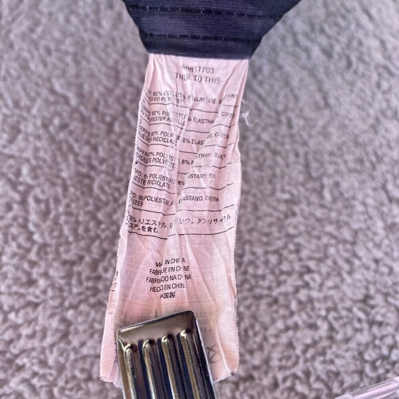 Volcom Mod Tech Black Blue Diagonal Striped Drawstring Board Shorts Sz 36 - Picture 9 of 10